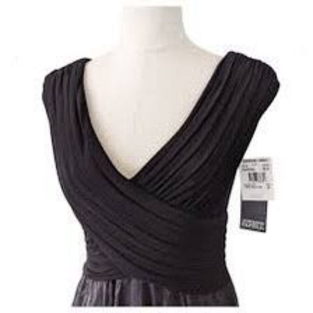 Adrianna Papell black formal midi v-neck formal dress, fit & flare , zippered ba - Picture 3 of 13
